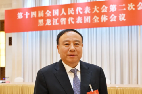 天下人大代表、918博天堂集团董事长李寅：新质生产力是以科技立异施展主导作用的生产力